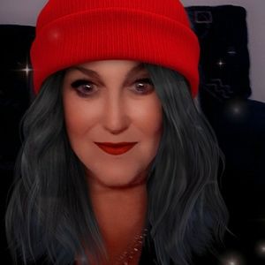 Meet your Posher, Mel